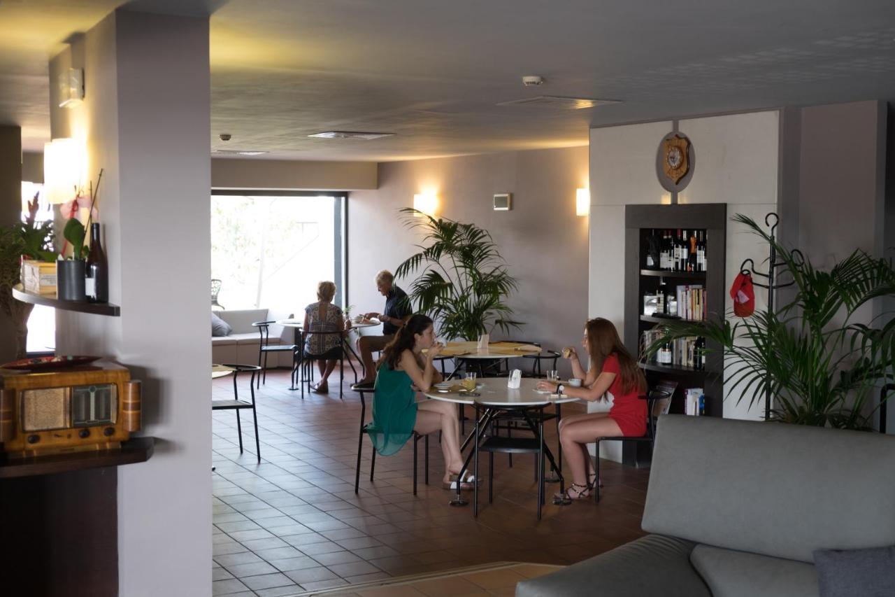 Alba Hotel المظهر الخارجي الصورة